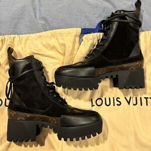 Authentic louis vuitton laced up boots